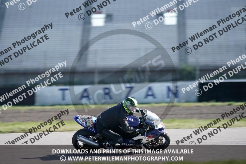 Rockingham no limits trackday;enduro digital images;event digital images;eventdigitalimages;no limits trackdays;peter wileman photography;racing digital images;rockingham raceway northamptonshire;rockingham trackday photographs;trackday digital images;trackday photos